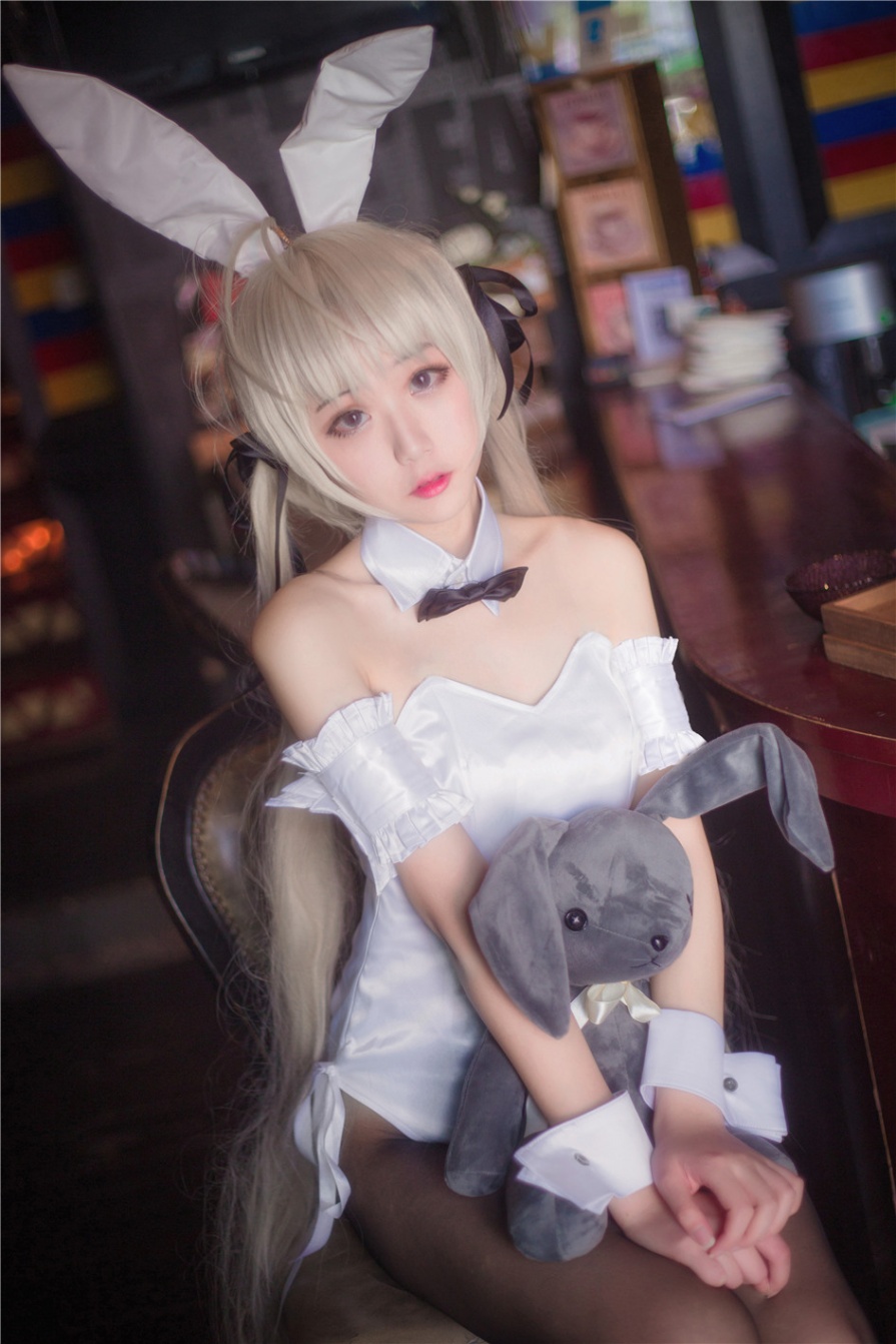 cosplay穹妹可爱兔女郎丝袜诱惑写真套图(第18页)