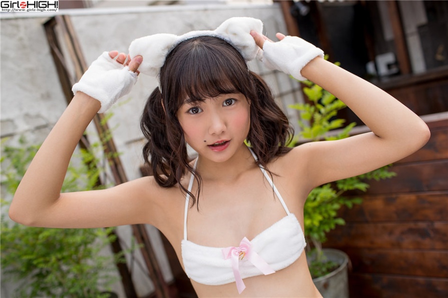 90后清纯日本少女西野花恋比基尼写真美图(第15页)