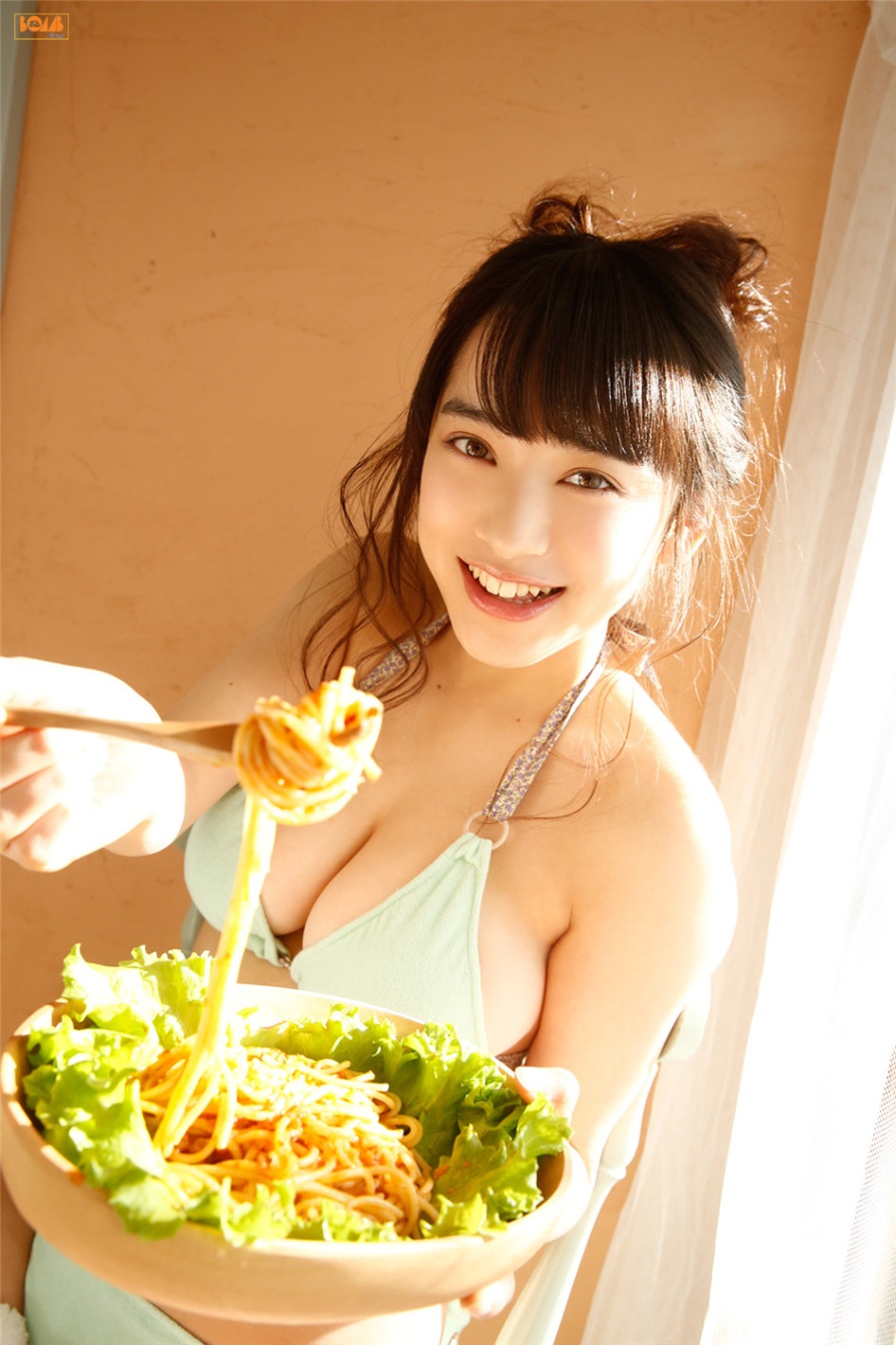 日本美女都丸紗也華巨乳私拍高清图片(第48页)