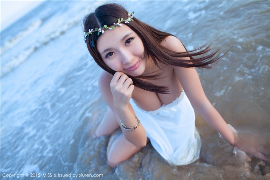 童颜巨乳晓茜sunny沙滩泳装大尺度写真(第34页)