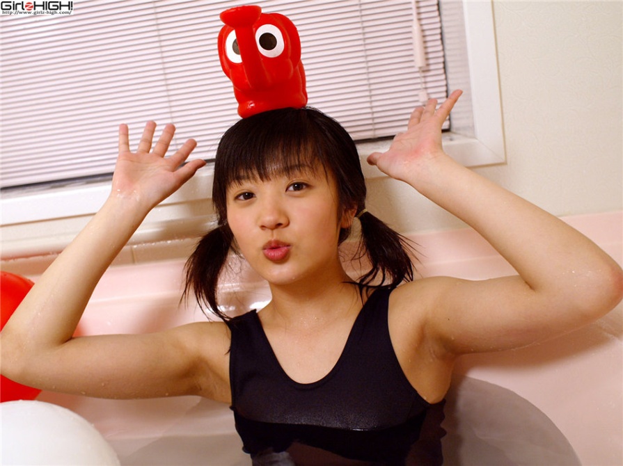 日本美女学生妹中原ユリ内衣私房写真图片(第33页)