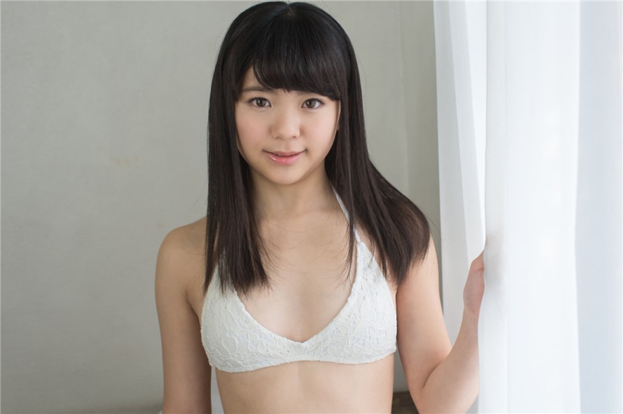 日本少女久川美佳室内高清内衣写真图片(第41页)
