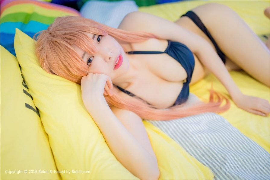 巨乳cosplay美女夏小秋秋秋浑圆诱惑写真(第30页)