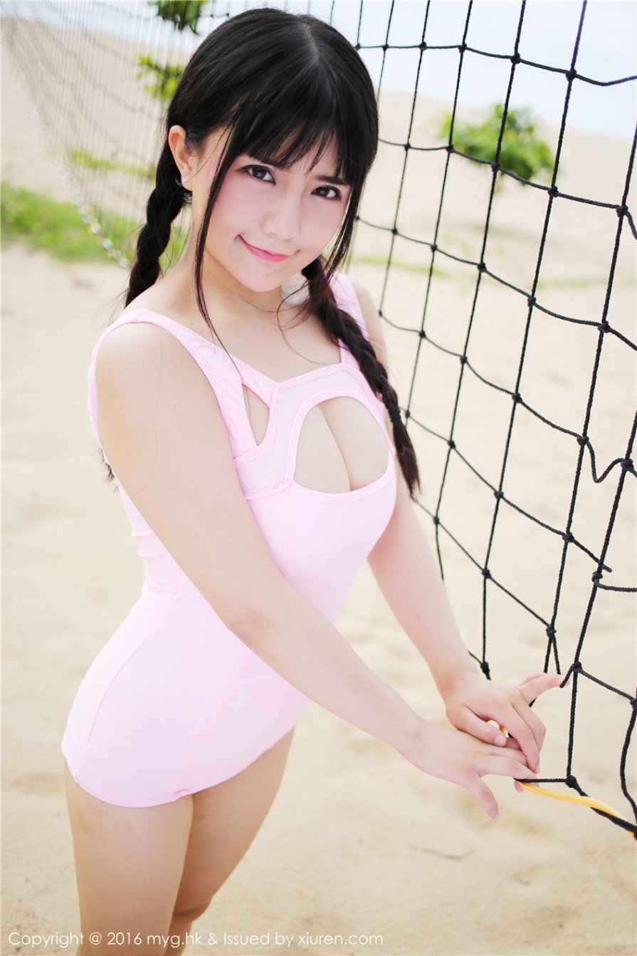 童颜巨乳小萝莉崔乖艺户外大尺度性感写真(第46页)