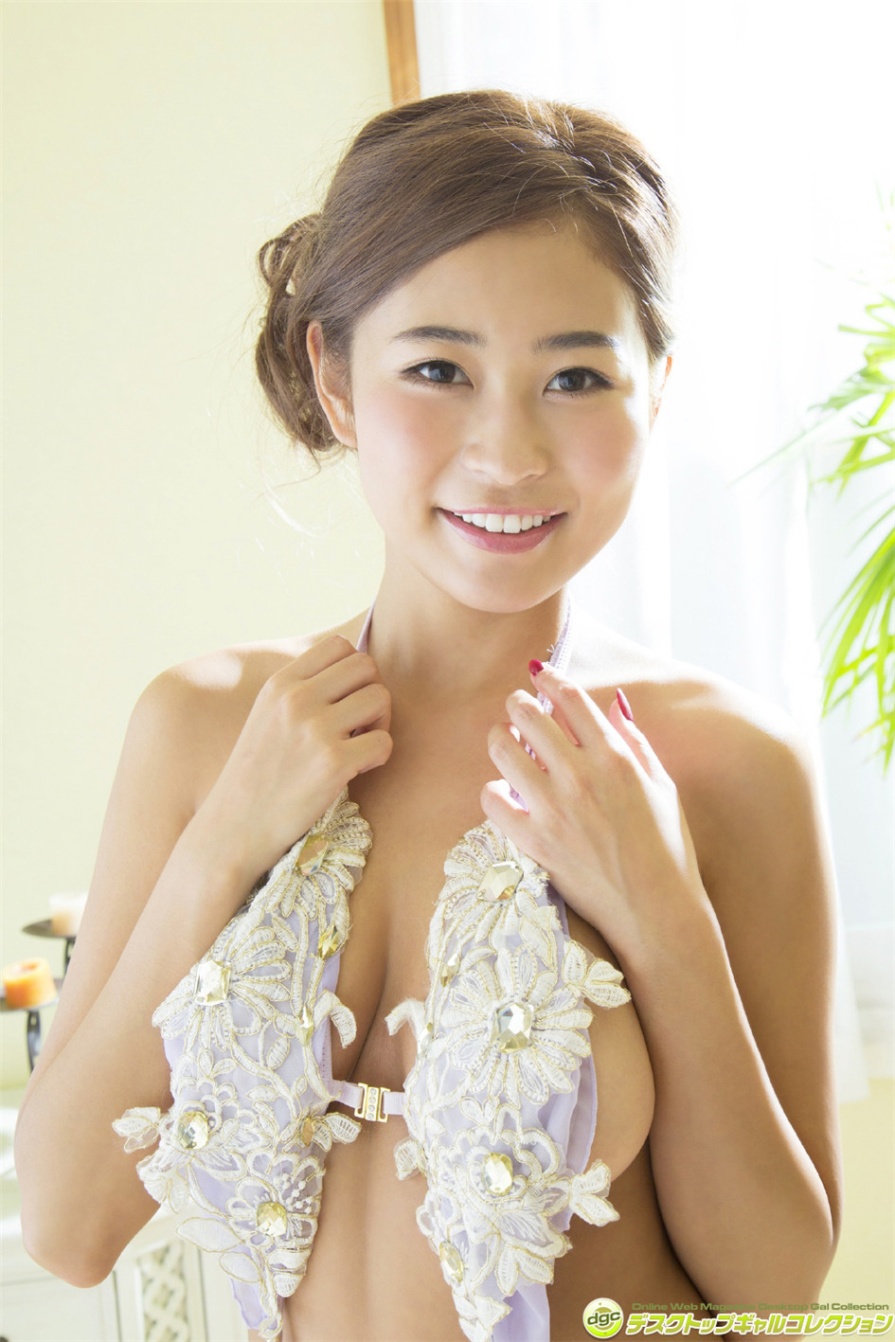 日本美女十枝梨菜情趣内衣巨乳诱惑写真(第72页)