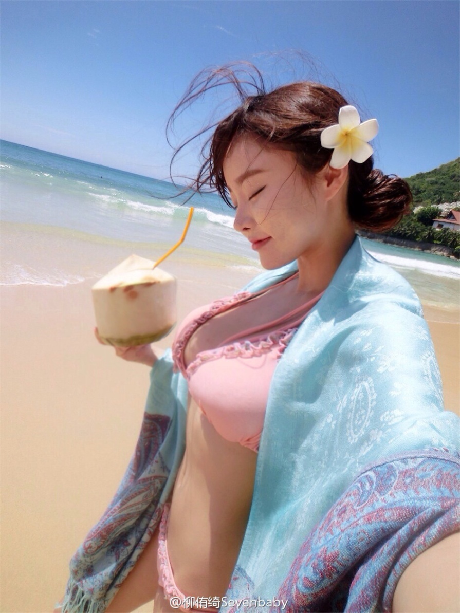 90后可爱女生柳侑绮sevenbaby户外生活照私拍(第23页)