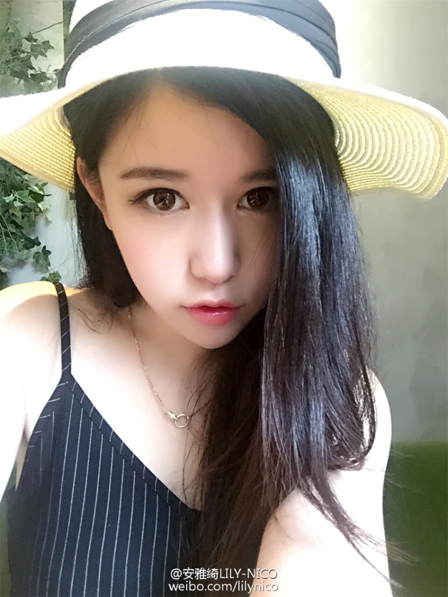 长腿嫩模安雅绮唯美生活照(第26页)