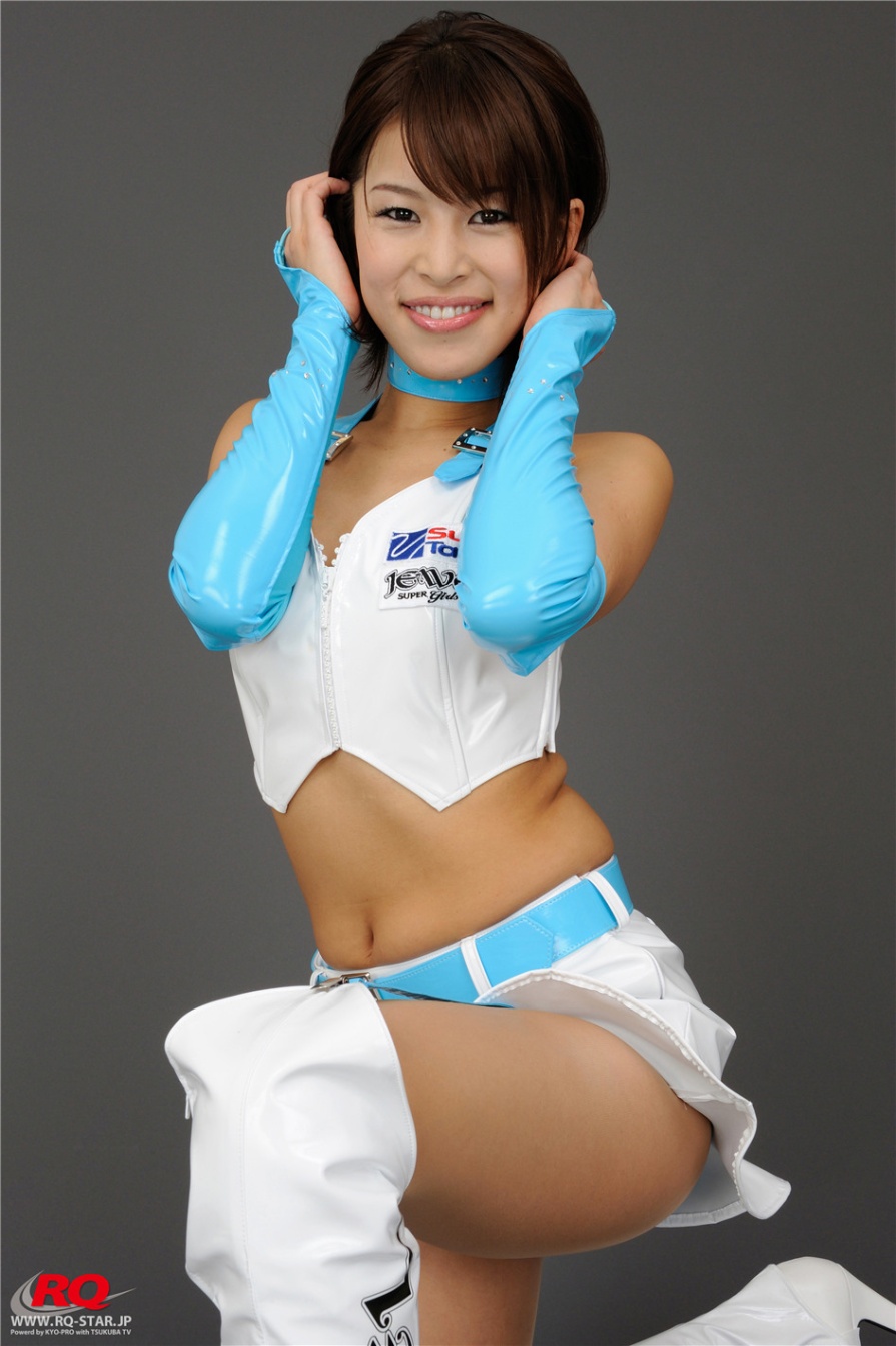 日本赛车女郎栗原海包臀裙白色长靴写真图片(第69页)