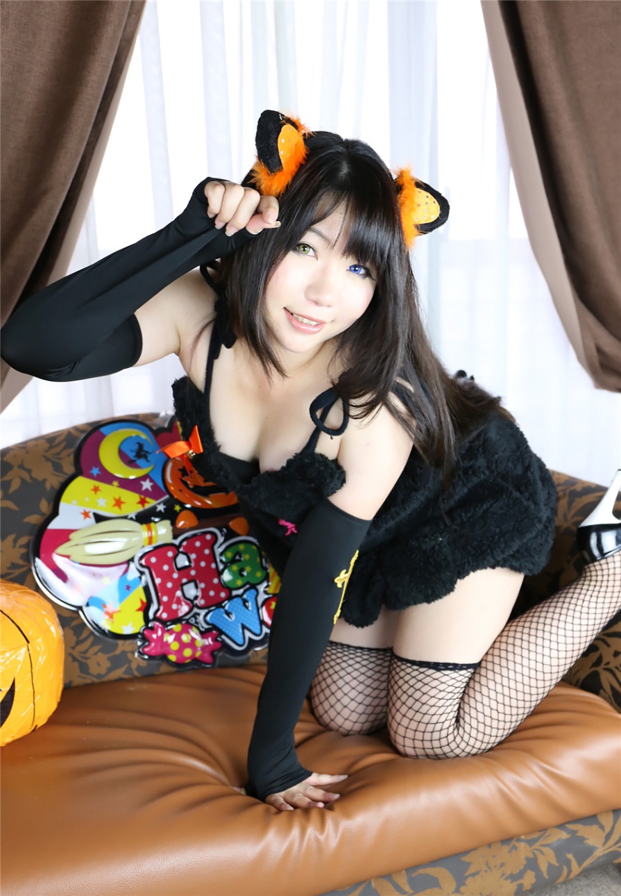 [Allgravure] 肉肉小猫咪cosplay网袜丰满少女大尺度写真摄影照片(第20页)