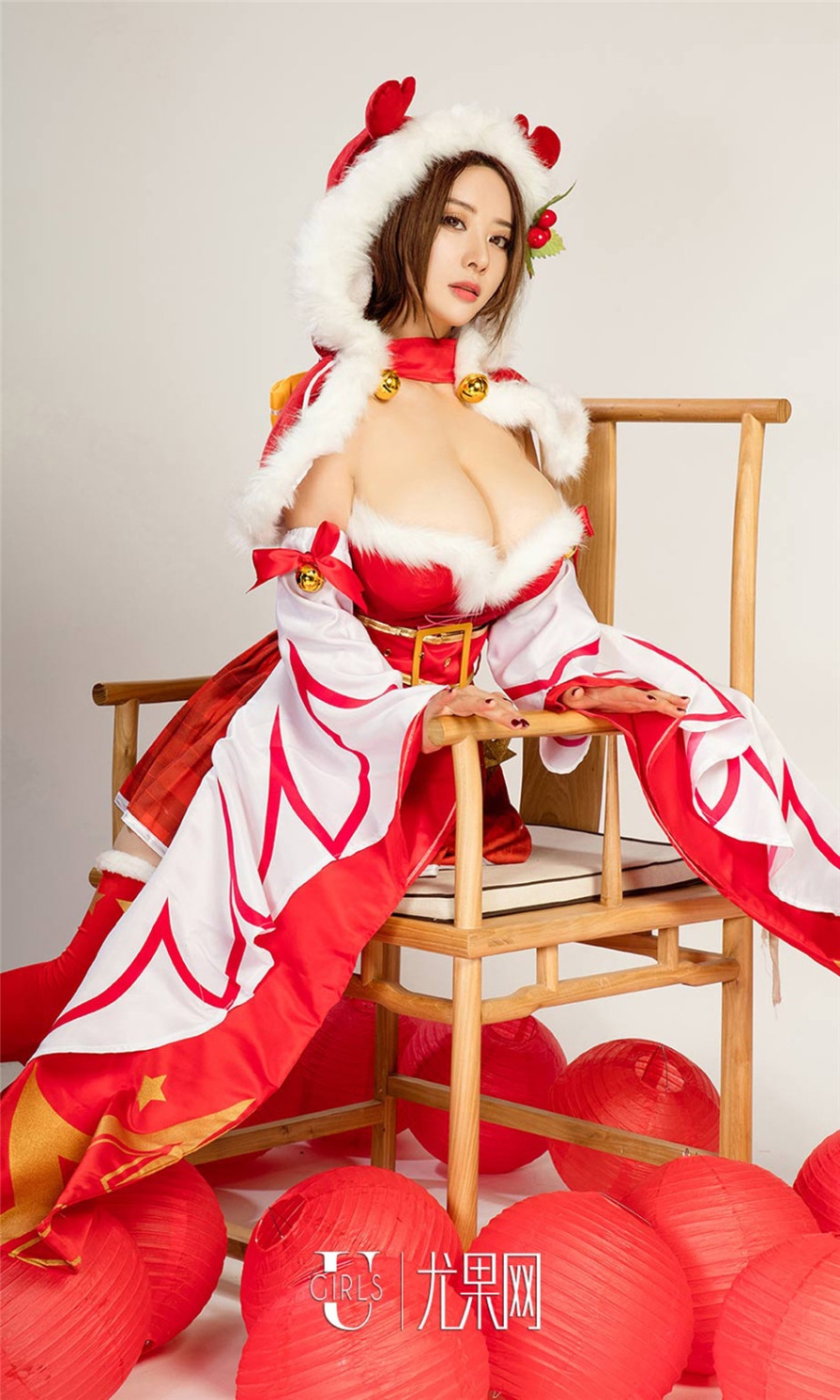 [ugirls尤果网] 极品爆乳美女王者荣耀cosplay高清性感图片(第37页)