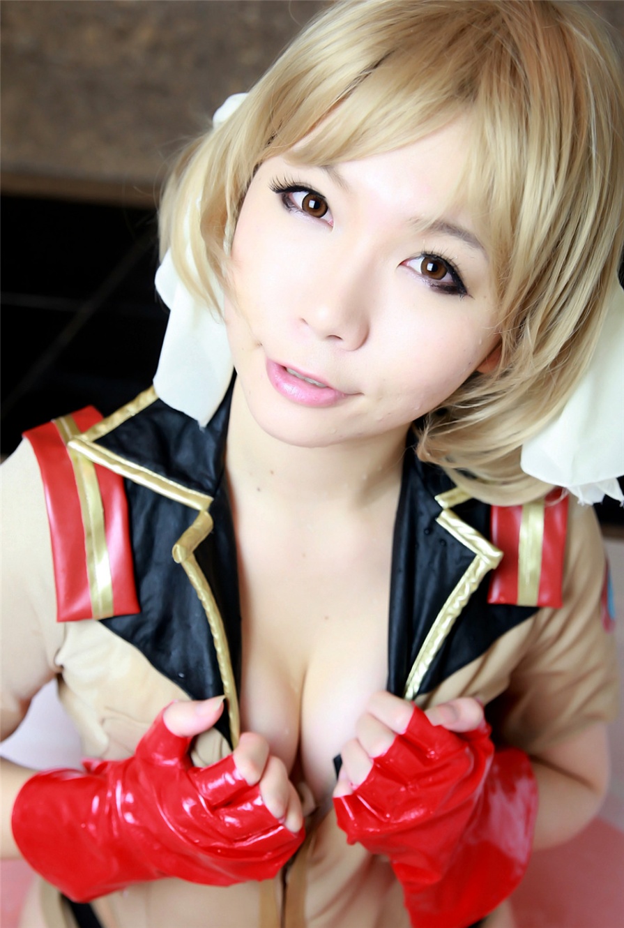 [Allgravure] 丰满肥臀美女cosplay诱惑写真高清图片(第41页)