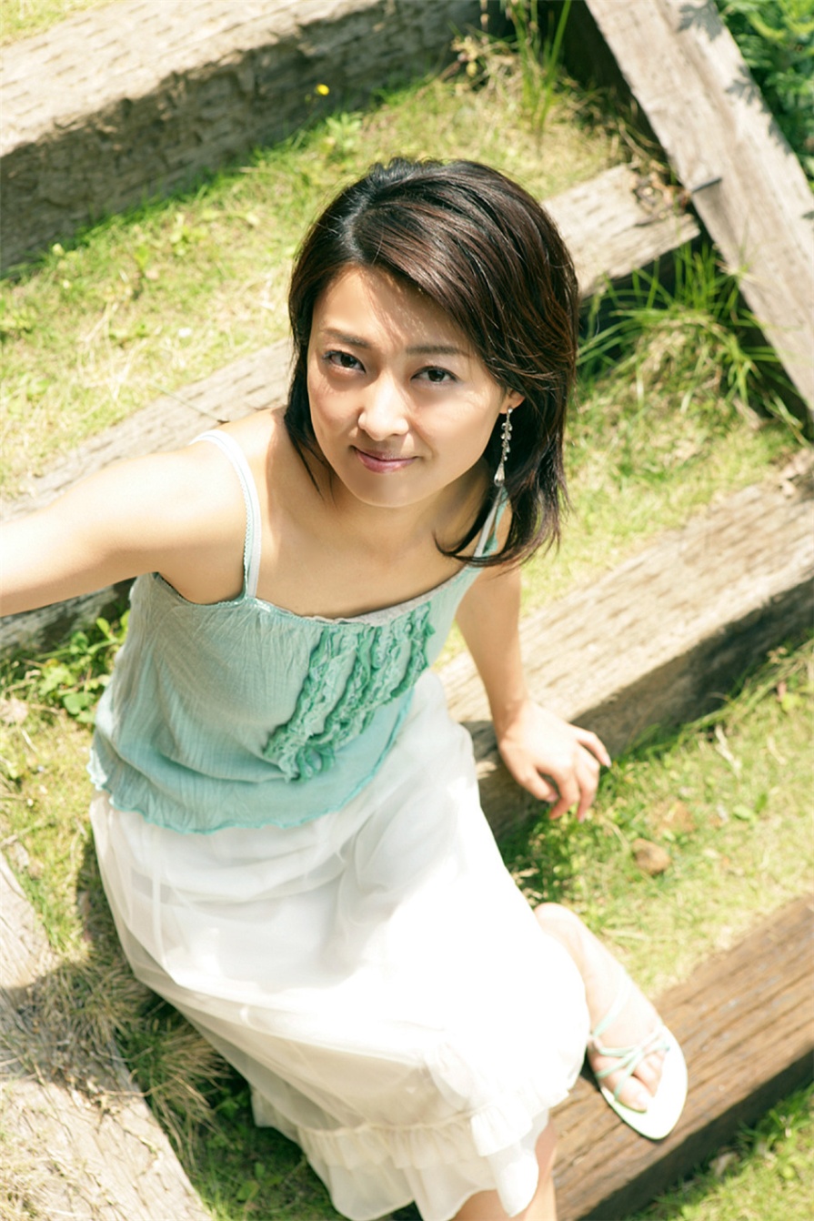 日本少妇山田玲奈户外清纯私拍图片(第27页)