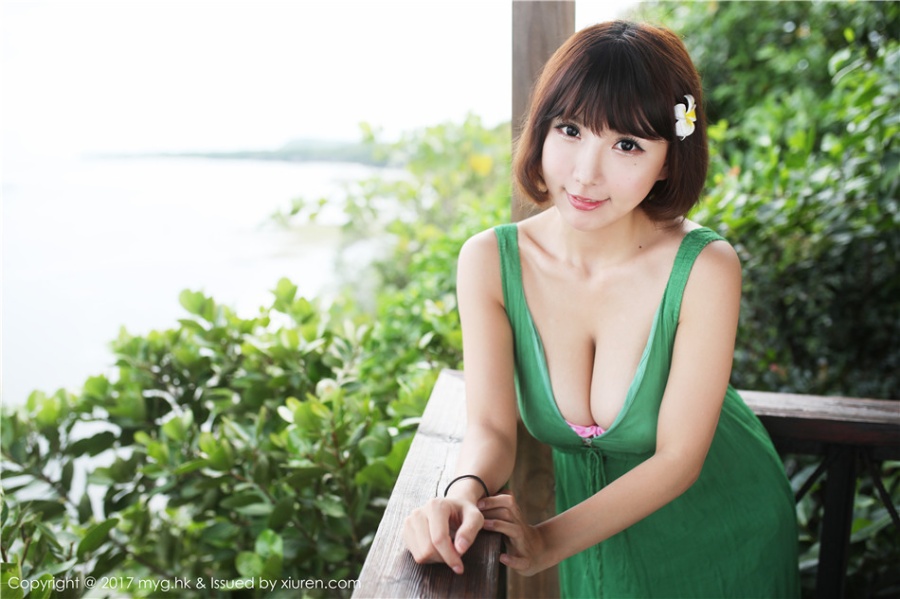 甜美女生晓茜sunny户外比基尼巨乳诱惑写真图片(第25页)