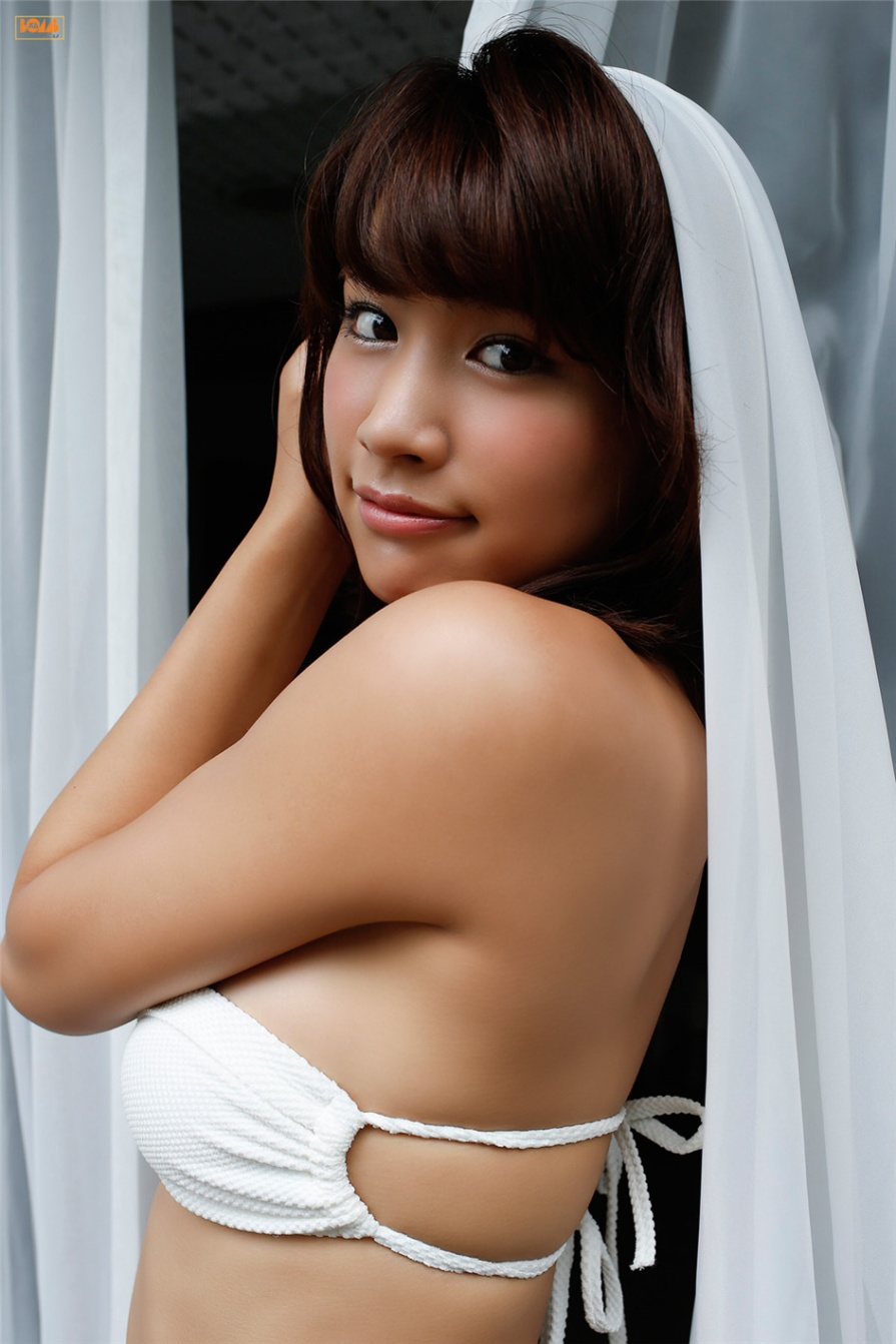 日本美女久松鬱実户外泳装摄影高清大图(第27页)