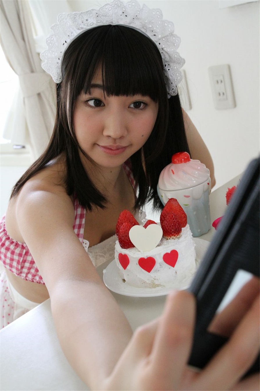 日本少女高岡未來生日吃蛋糕生活照图片(第40页)