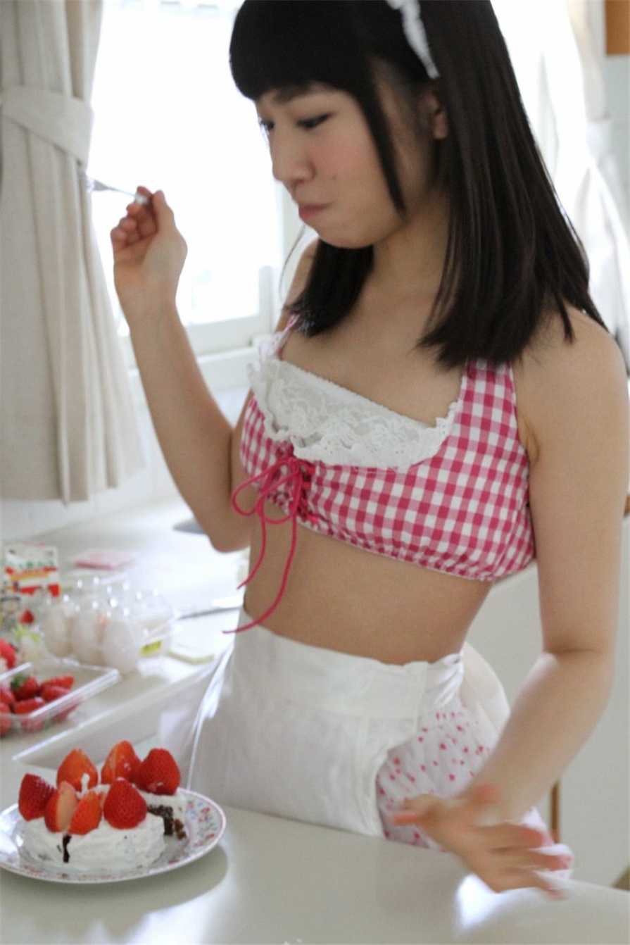 日本少女高岡未來生日吃蛋糕生活照图片(第65页)