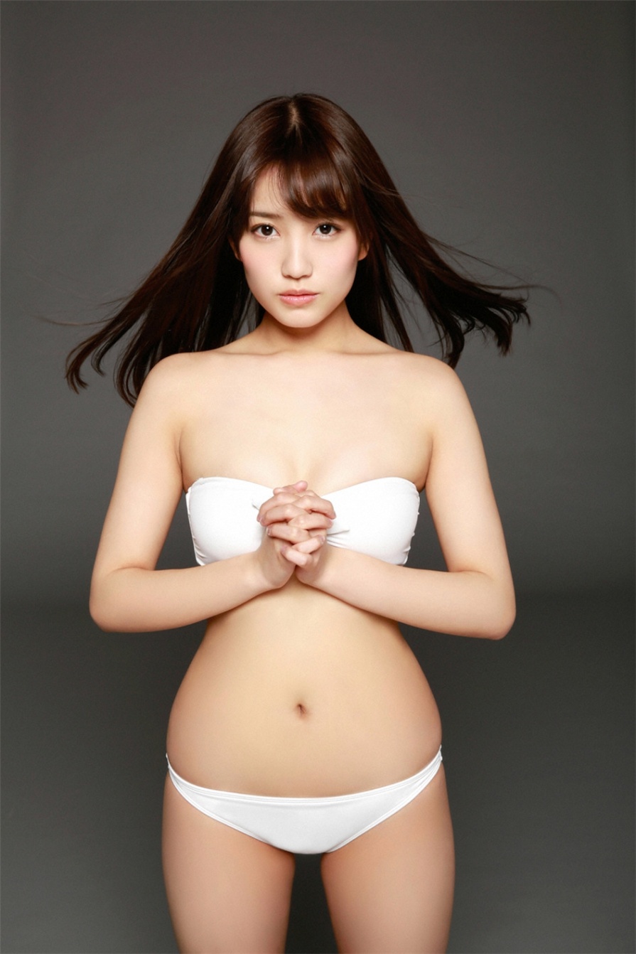 日本女优小嶋真子,加藤玲奈,田野優花,高橋朱里内衣写真图片(第3页)