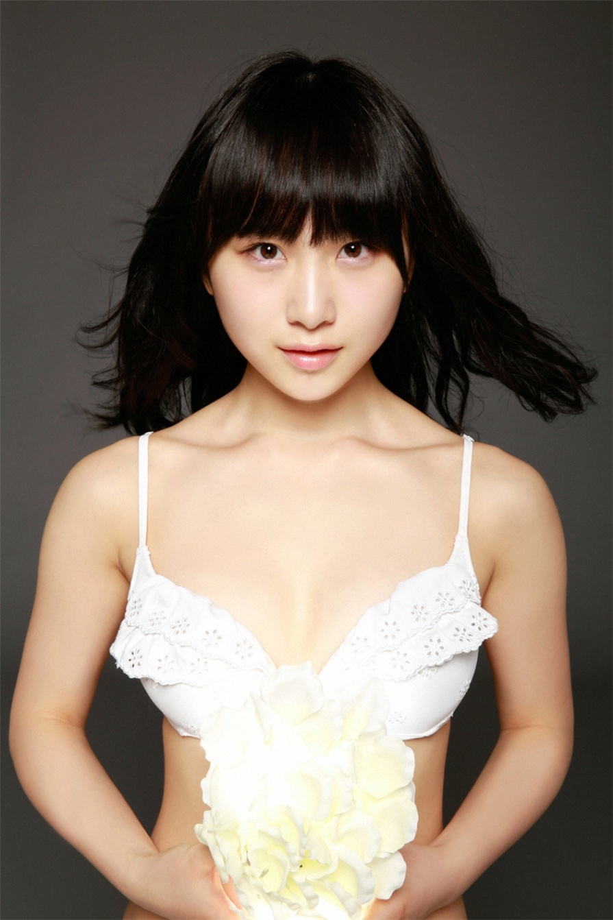 日本女优小嶋真子,加藤玲奈,田野優花,高橋朱里内衣写真图片(第32页)