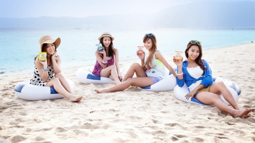 青春人气韩国美女组合性感写真(第13页)