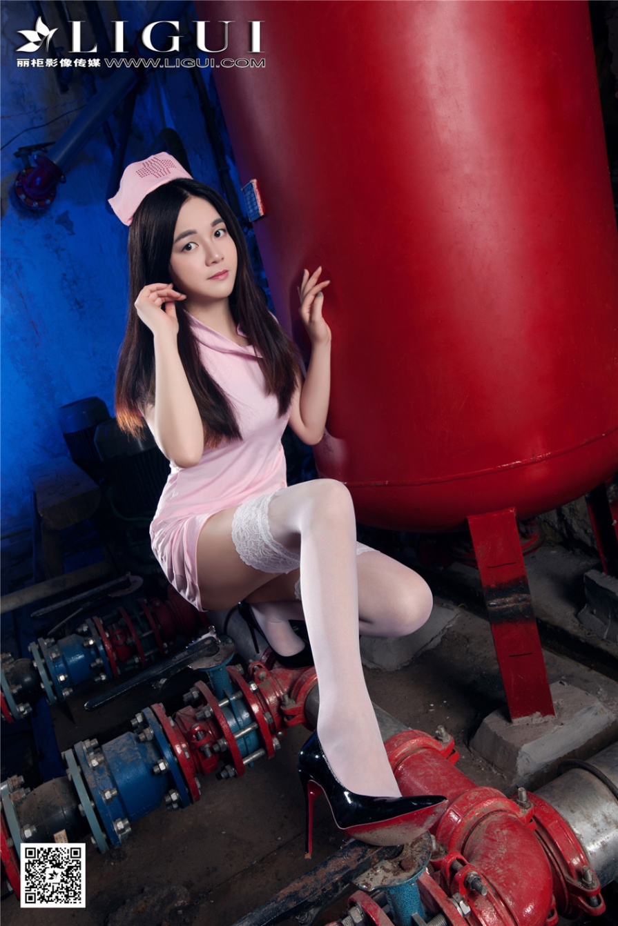 丝袜美腿护士安安水泵房玉足诱惑写真图片(第9页)