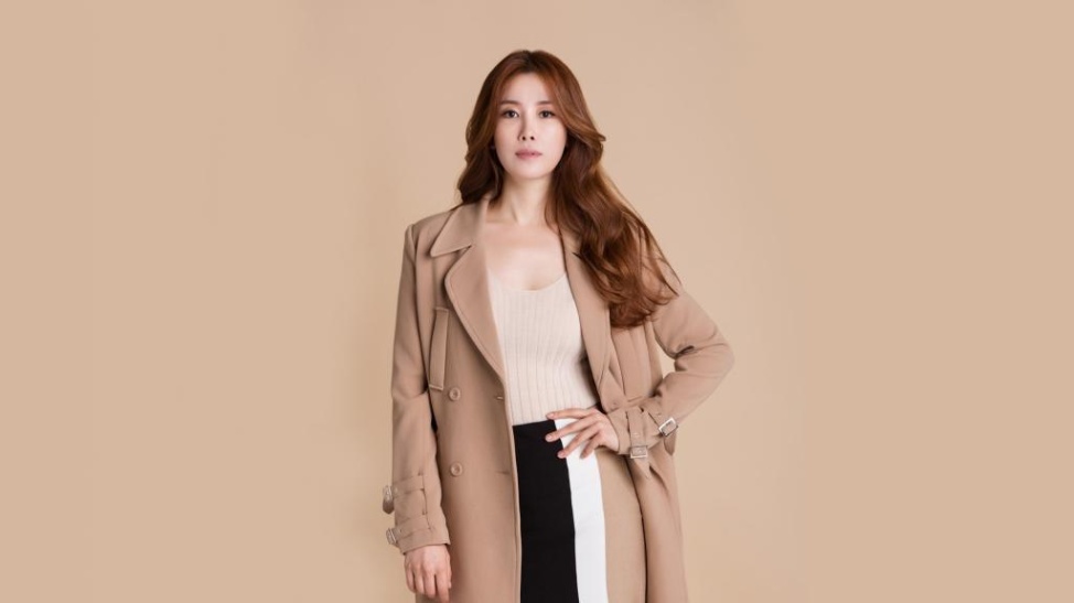 韩国美女李泰兰优雅气质写真(第3页)