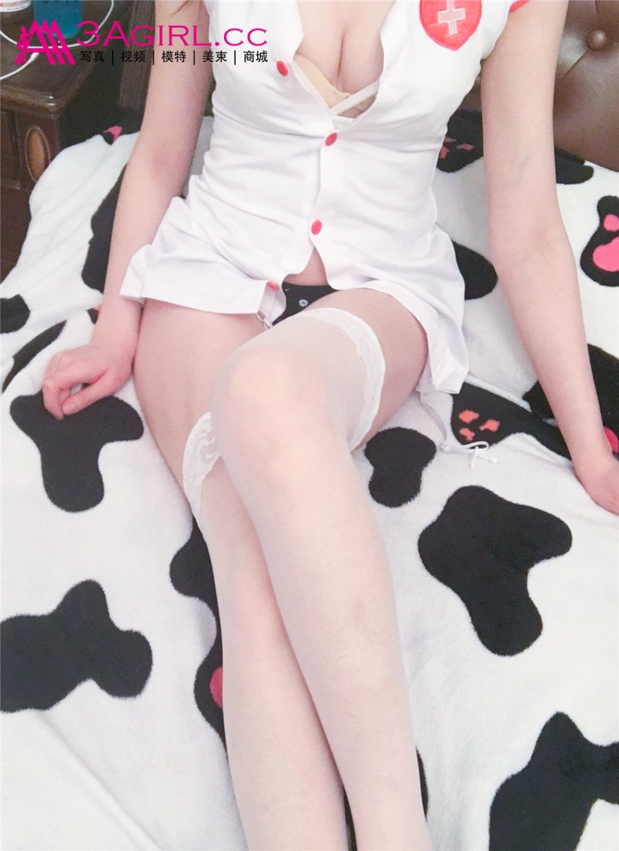 巨乳嫩模护士装沫沫大尺度诱惑私拍(第29页)