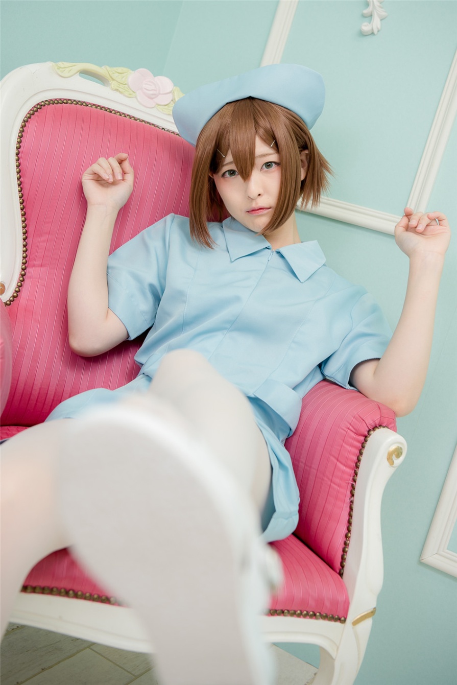 Cosplay写真《美少年部屋》卡哇伊白丝袜护士装图片(第16页)