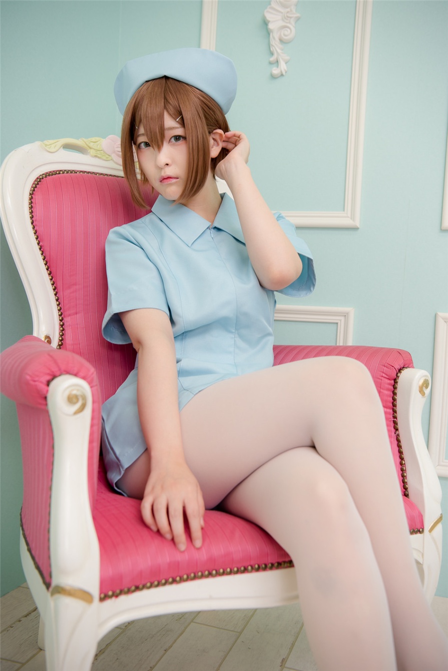 Cosplay写真《美少年部屋》卡哇伊白丝袜护士装图片(第43页)