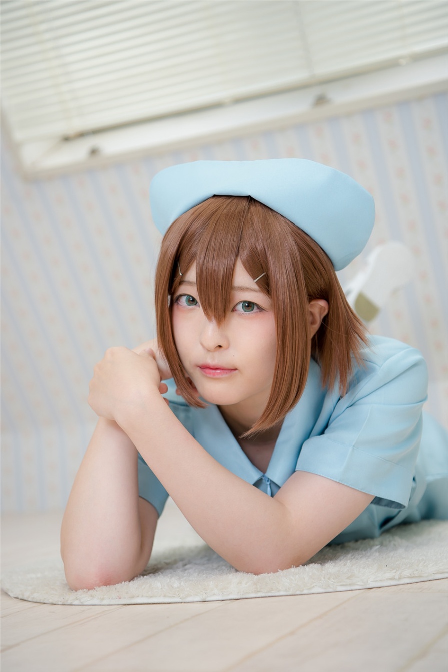 Cosplay写真《美少年部屋》卡哇伊白丝袜护士装图片(第47页)