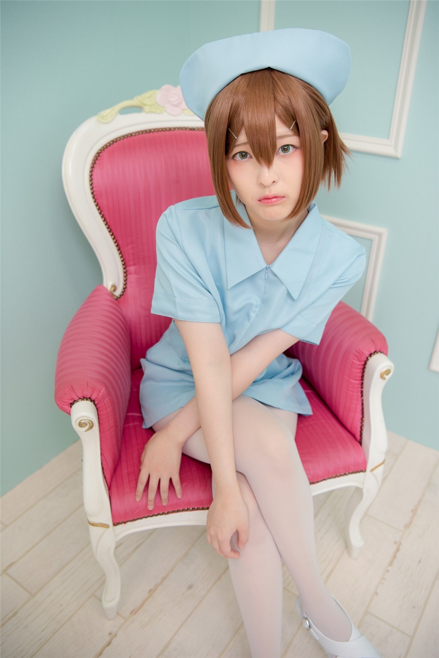 Cosplay写真《美少年部屋》卡哇伊白丝袜护士装图片(第50页)