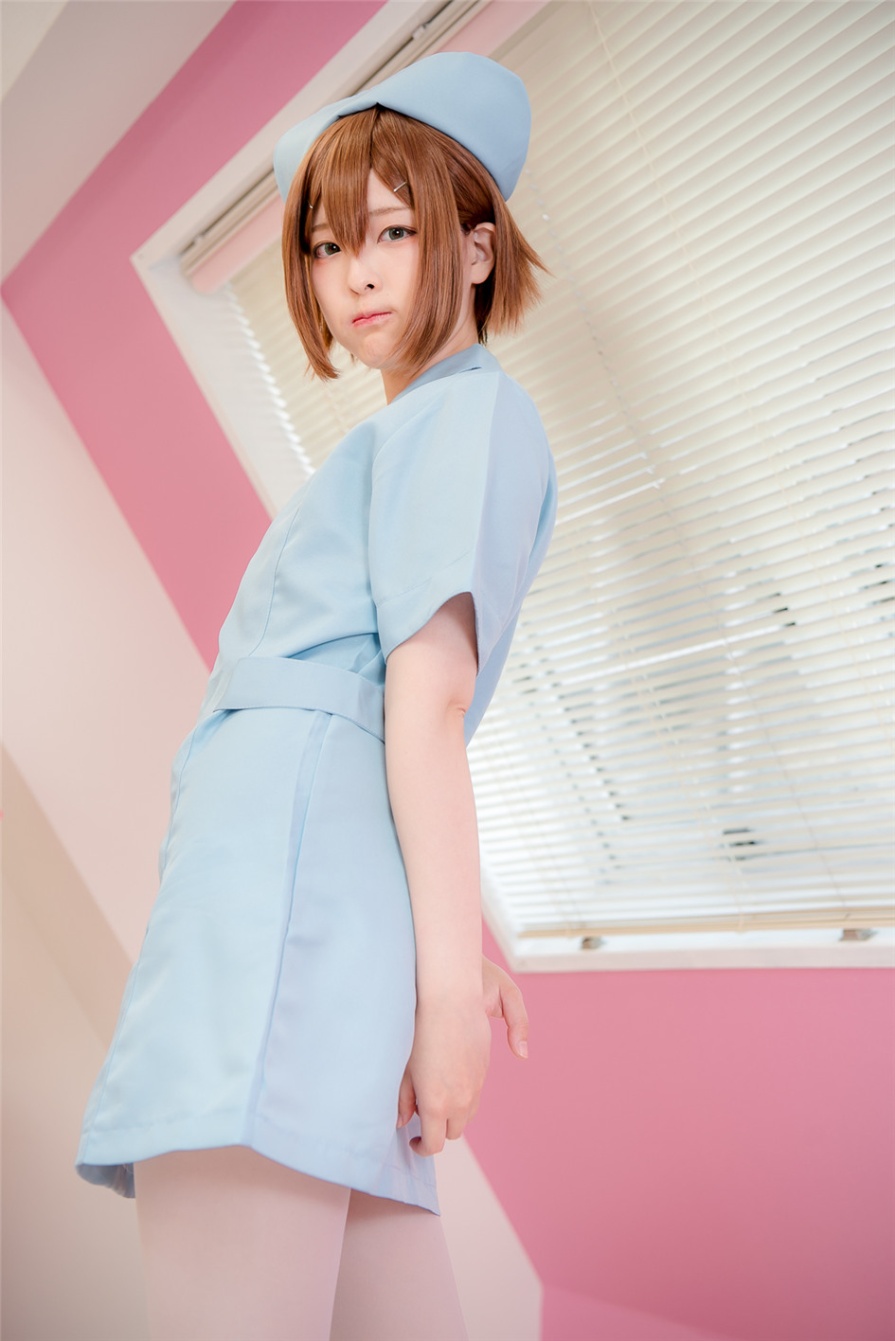 Cosplay写真《美少年部屋》卡哇伊白丝袜护士装图片(第75页)