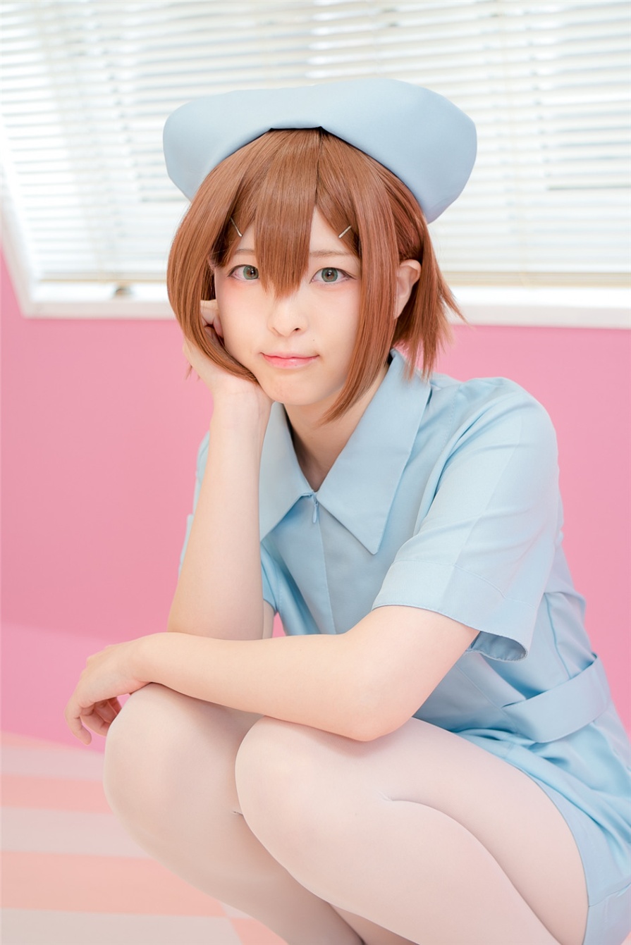 Cosplay写真《美少年部屋》卡哇伊白丝袜护士装图片(第80页)
