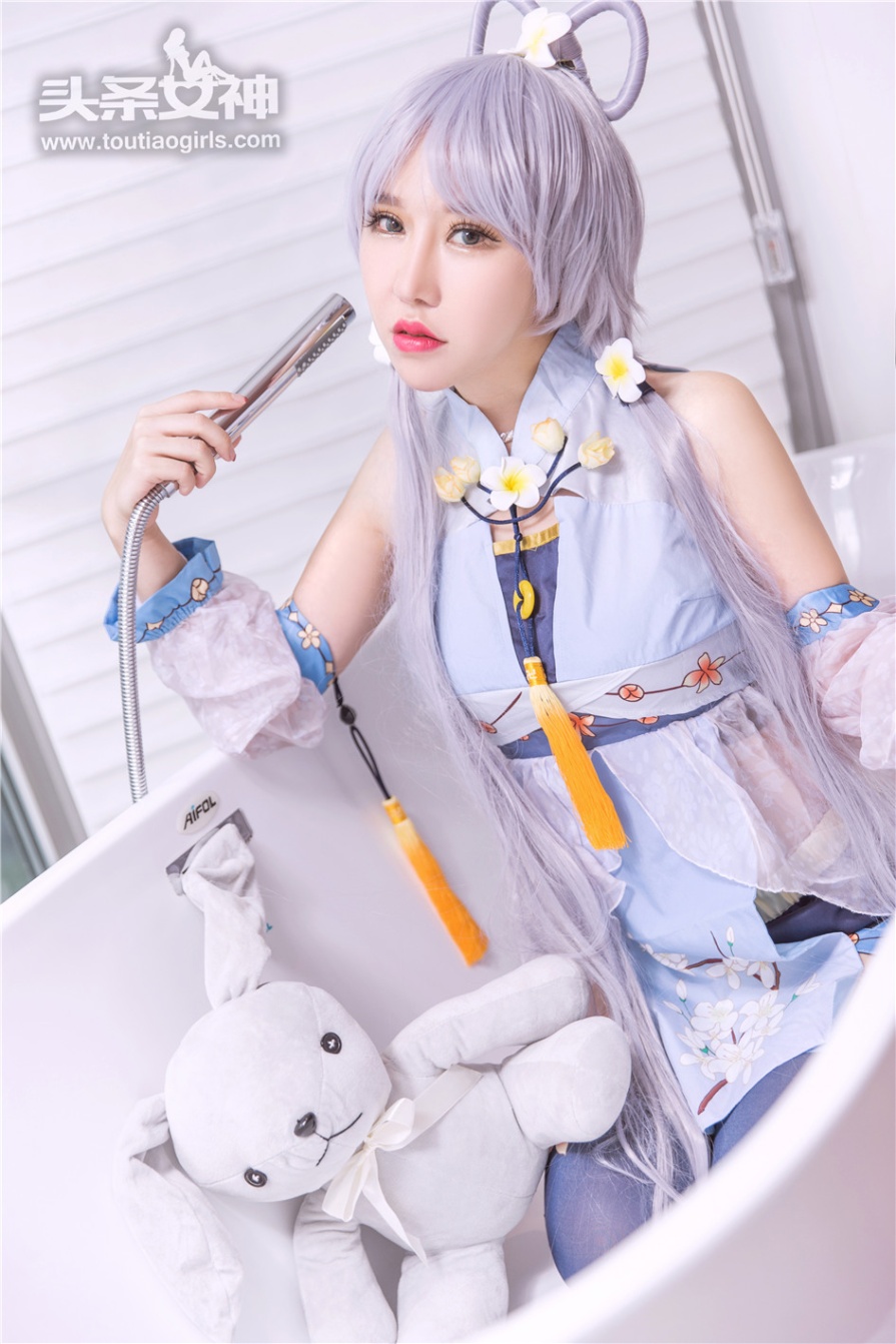 [头条女神] cosplay白发美女欣欣性感美臀写真图片(第10页)