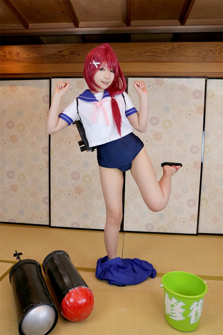 [Allgravure] 日本最可爱cosplay少女制服肥臀诱惑写真(第33页)