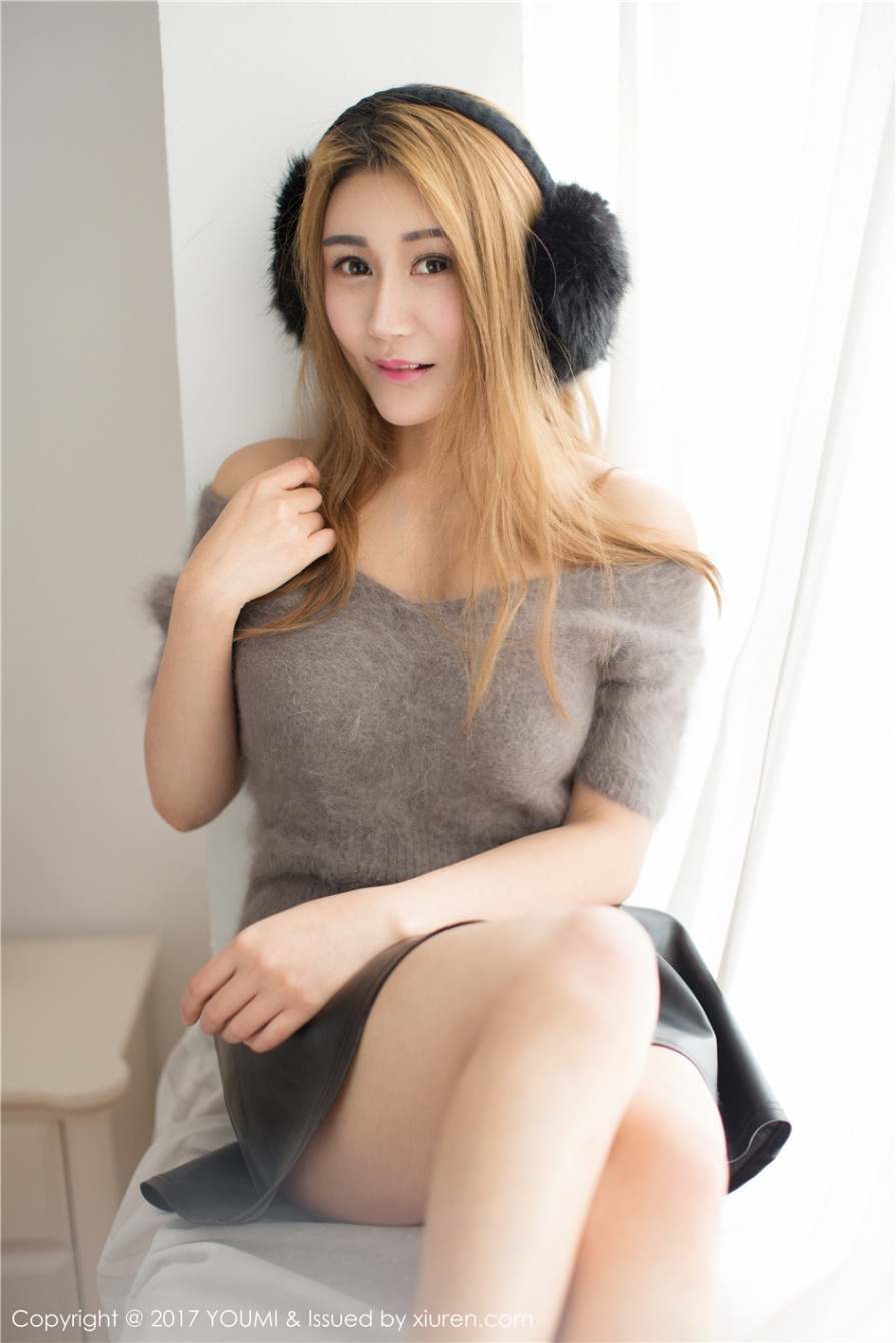 [尤蜜荟] 丰满情趣制服空姐宋梓诺Bee大眼网袜私房福利照(第30页)