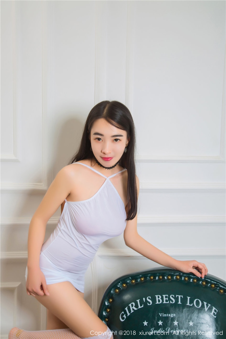 [秀人网] 嫩模剥了皮的洋葱美白嫩肥臀美女透视装写真大全(第10页)