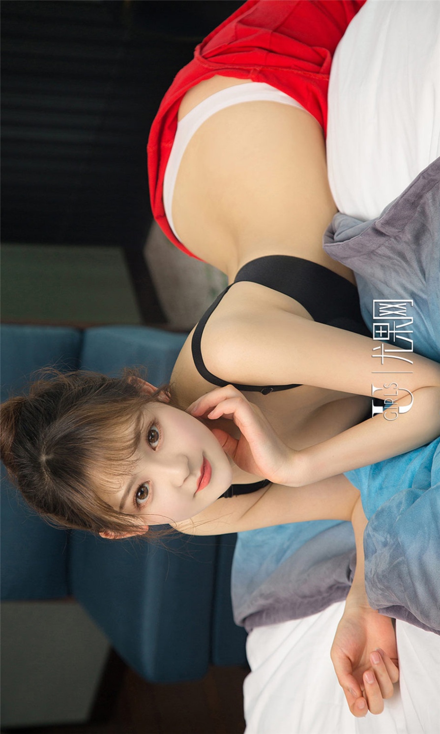  清纯萝莉少女Nancy室内酥胸诱惑写真图片(第19页)