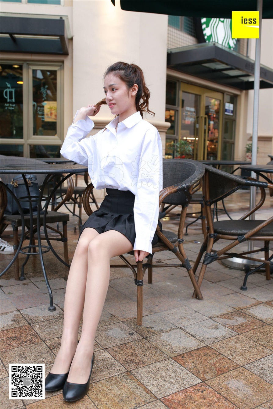 素颜美女晶晶户外玉足写真生活照(第19页)