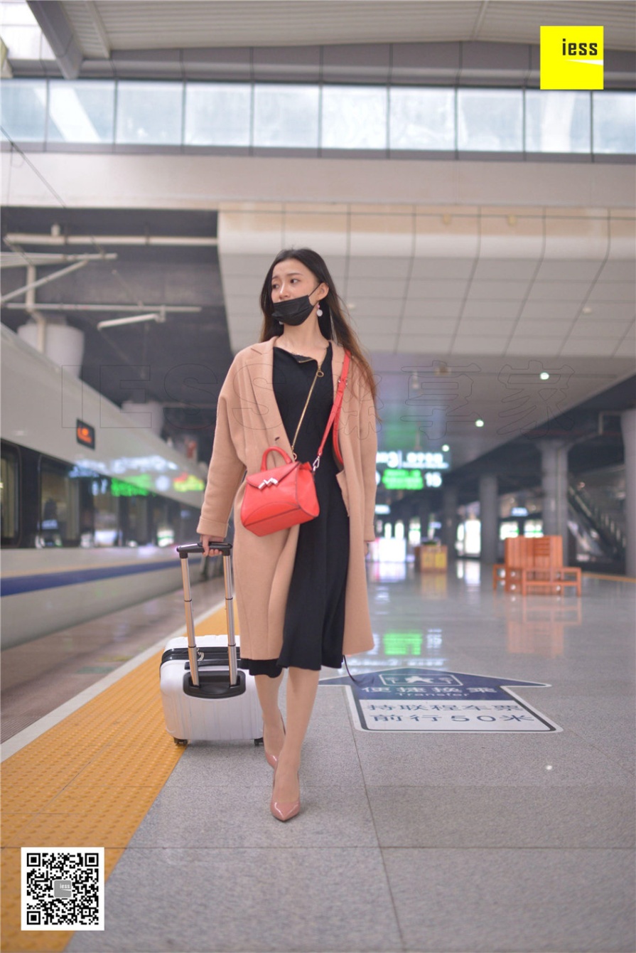 小清新美女秋秋车站生活照(第27页)