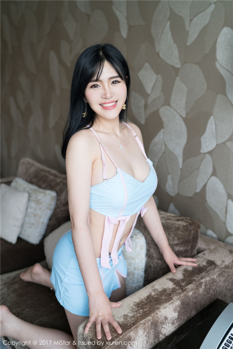 巨乳美女秘书刘钰儿OL制服甜美写真图片(第29页)