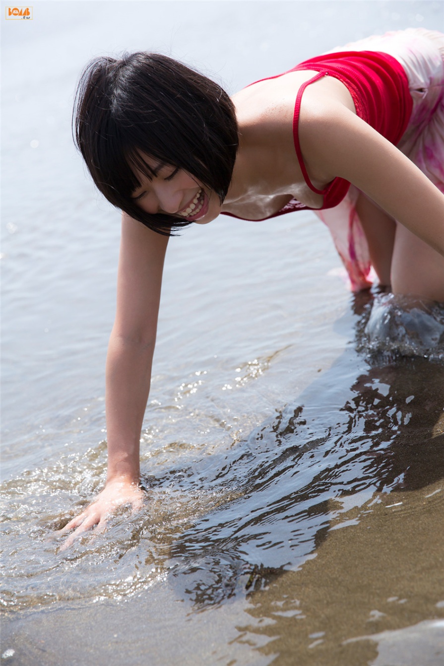 日本少妇倉持由香比基尼美臀诱惑写真图片(第41页)