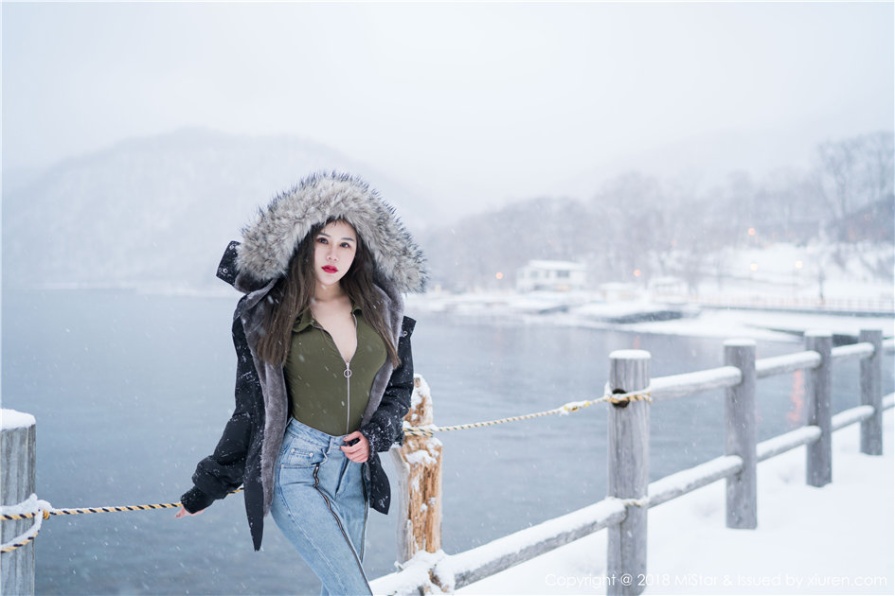 90后美女大奶昔Kyra北海道雪地清凉翘臀诱惑写真(第24页)