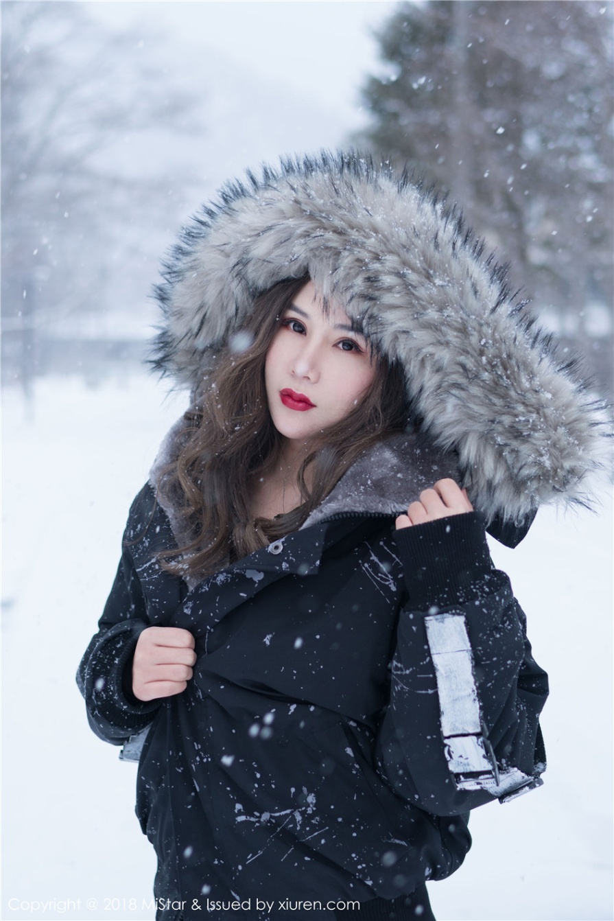 90后美女大奶昔Kyra北海道雪地清凉翘臀诱惑写真(第30页)