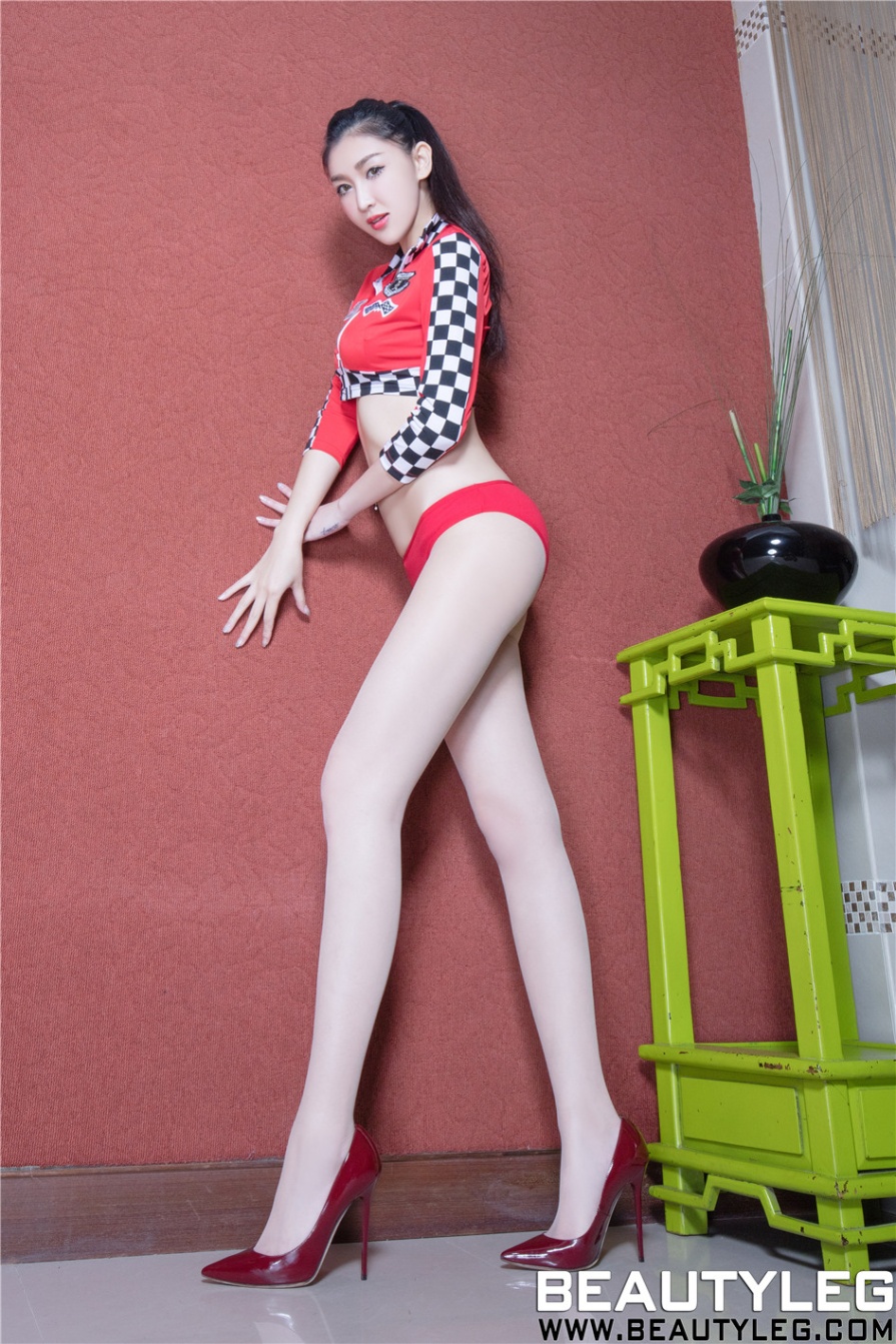 台湾美腿模特Vanessa室内丝袜高跟写真图片(第3页)