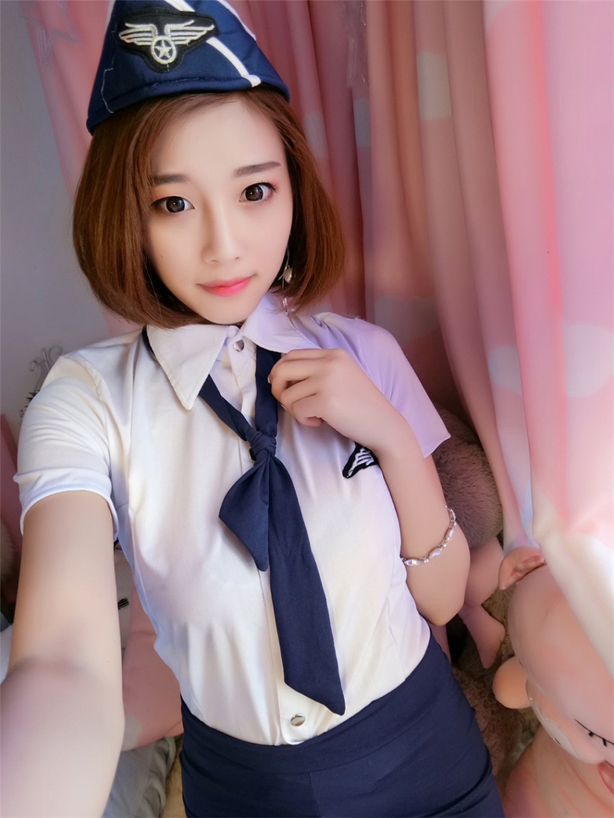 甜美女生空姐制服美乳诱惑写真图片(第43页)