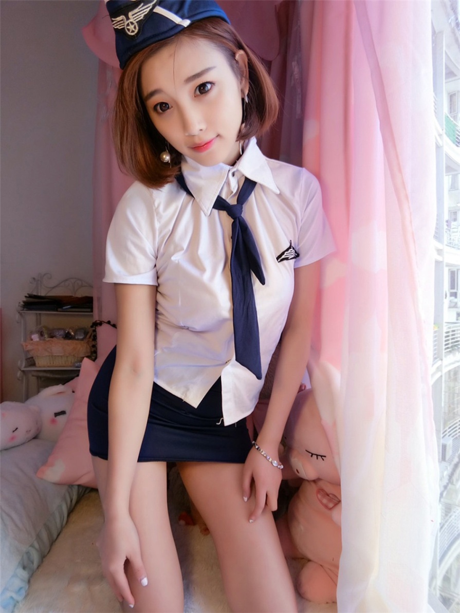 甜美女生空姐制服美乳诱惑写真图片(第53页)