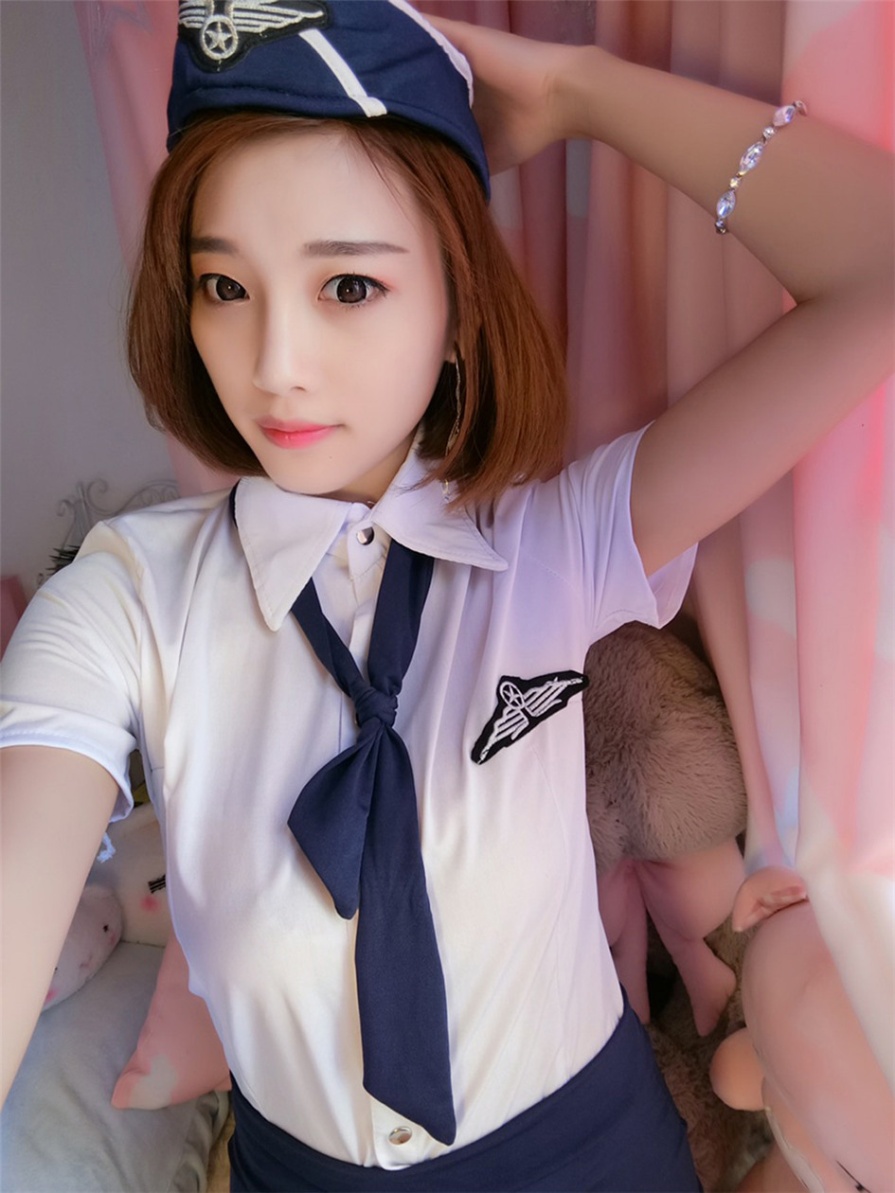 甜美女生空姐制服美乳诱惑写真图片(第55页)