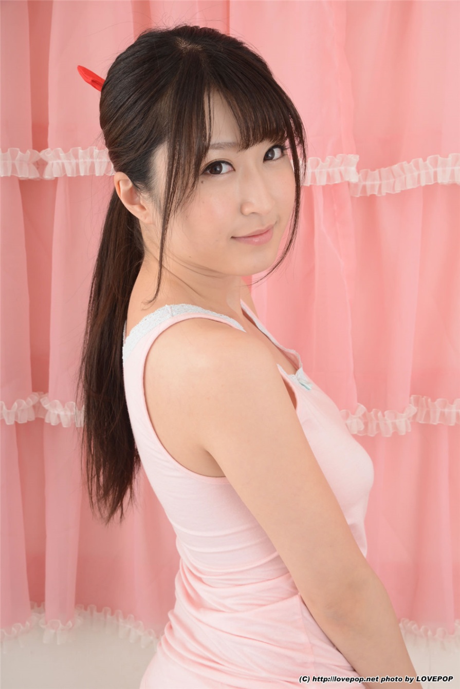 日本女优美里有紗房间内衣诱惑写真图片(第33页)