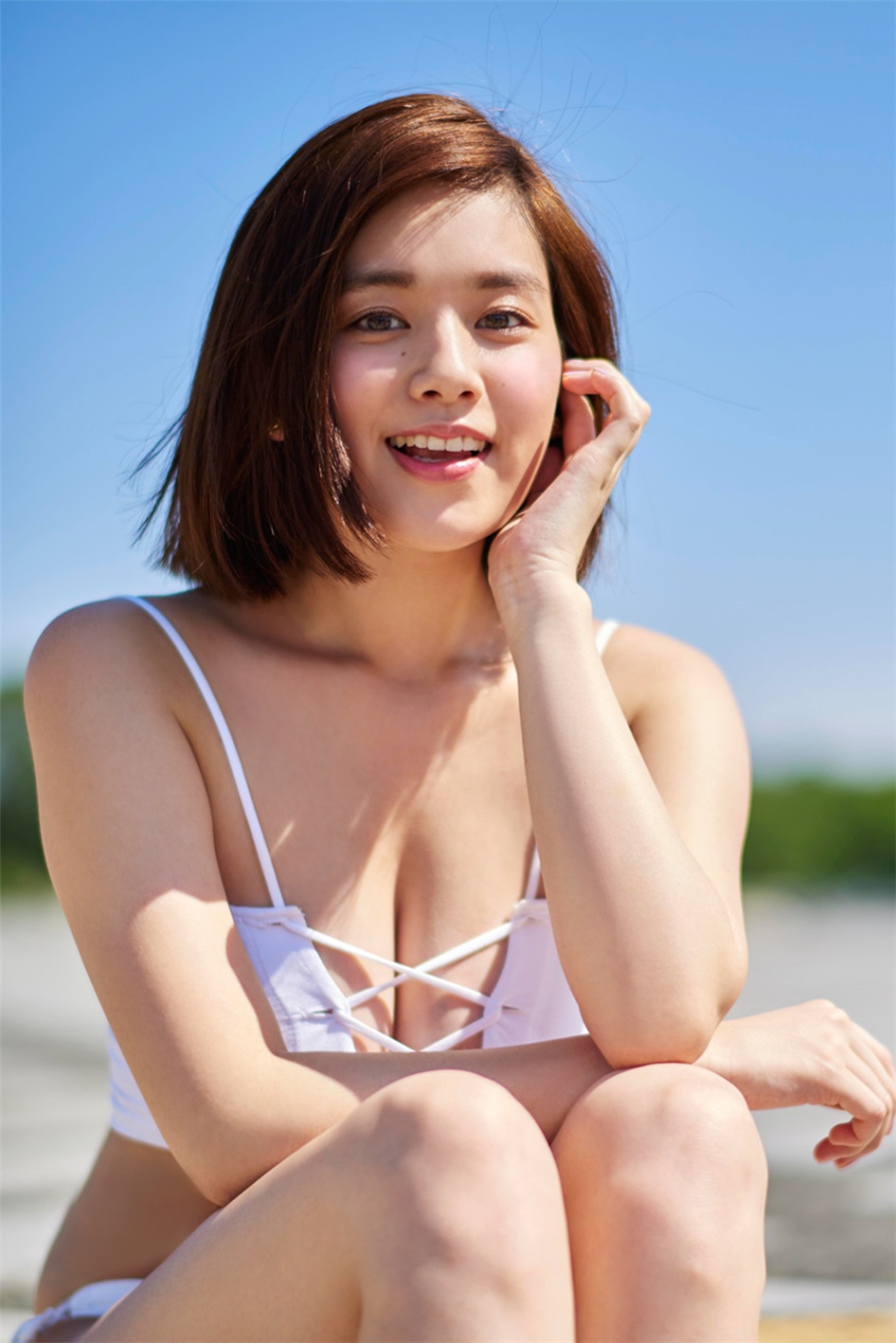 日本一线写真偶像美女笕美和子爆乳比基尼诱惑图片(第70页)