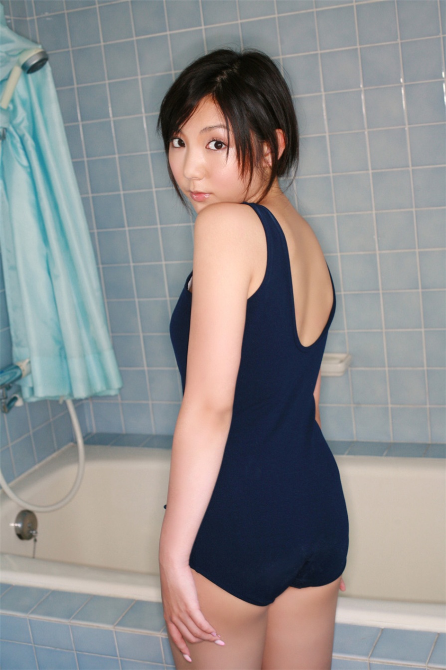 日本可爱美女りりあん美乳写真图片(第36页)